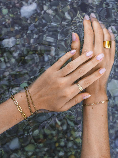 GRATEFUL ARMBAND