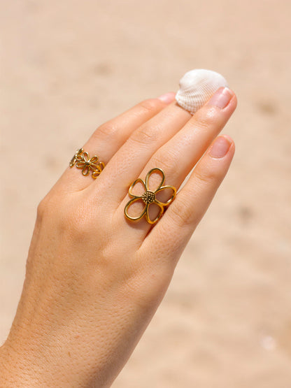Petal Dance Ring