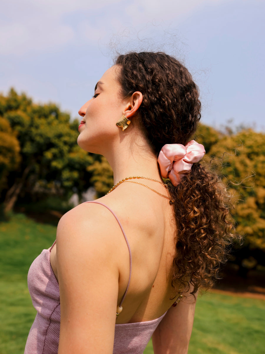 Fluffy Touch Pure Silk Scrunchie Champagne