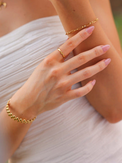 Modern Curve Ring