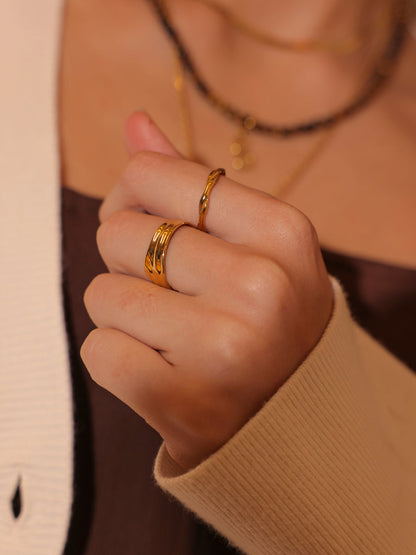 Classic Wave Ring