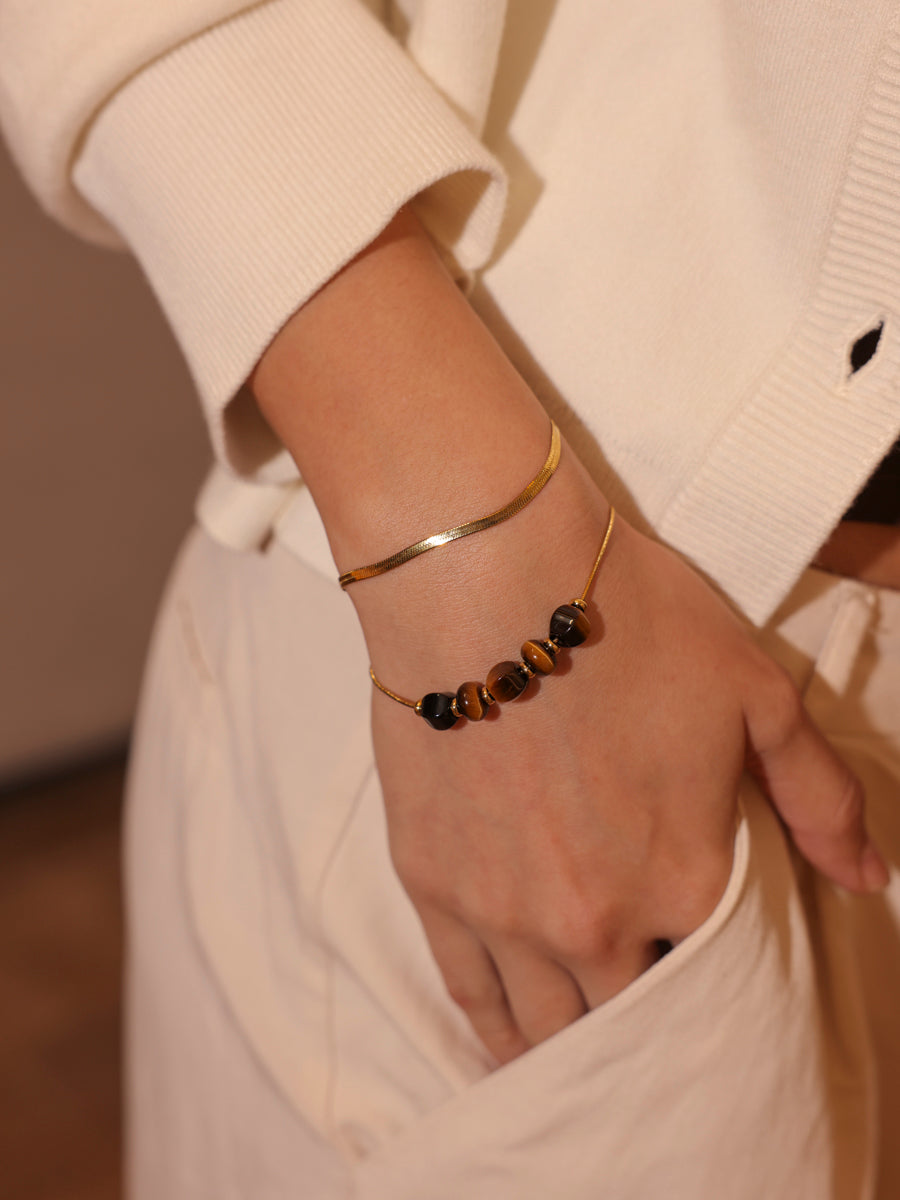 Sleek Armband