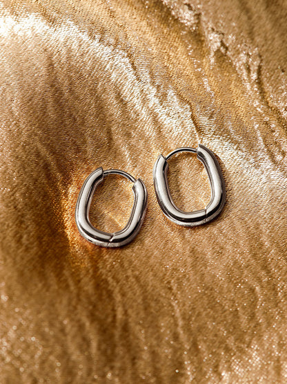 Mini U Hoop Ohrringe