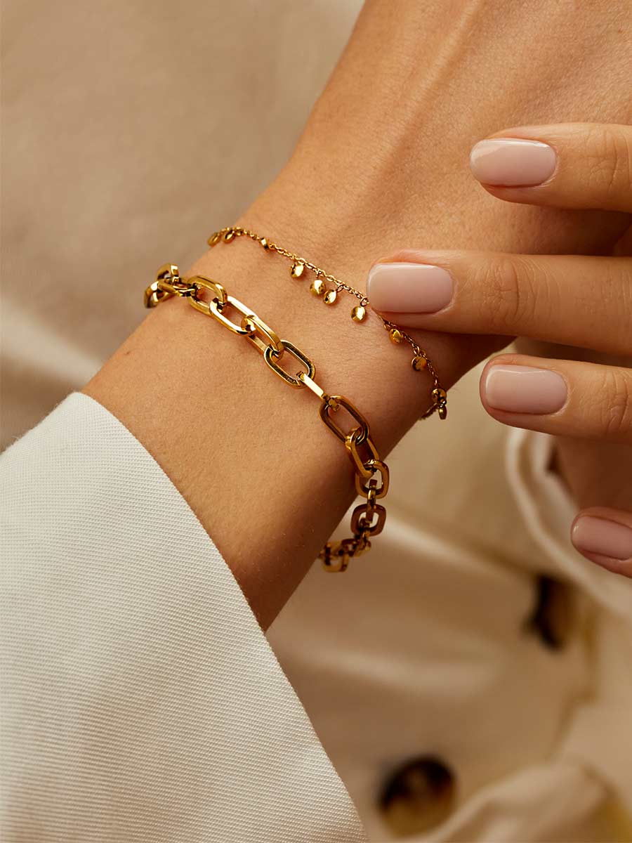 Becoming Armband