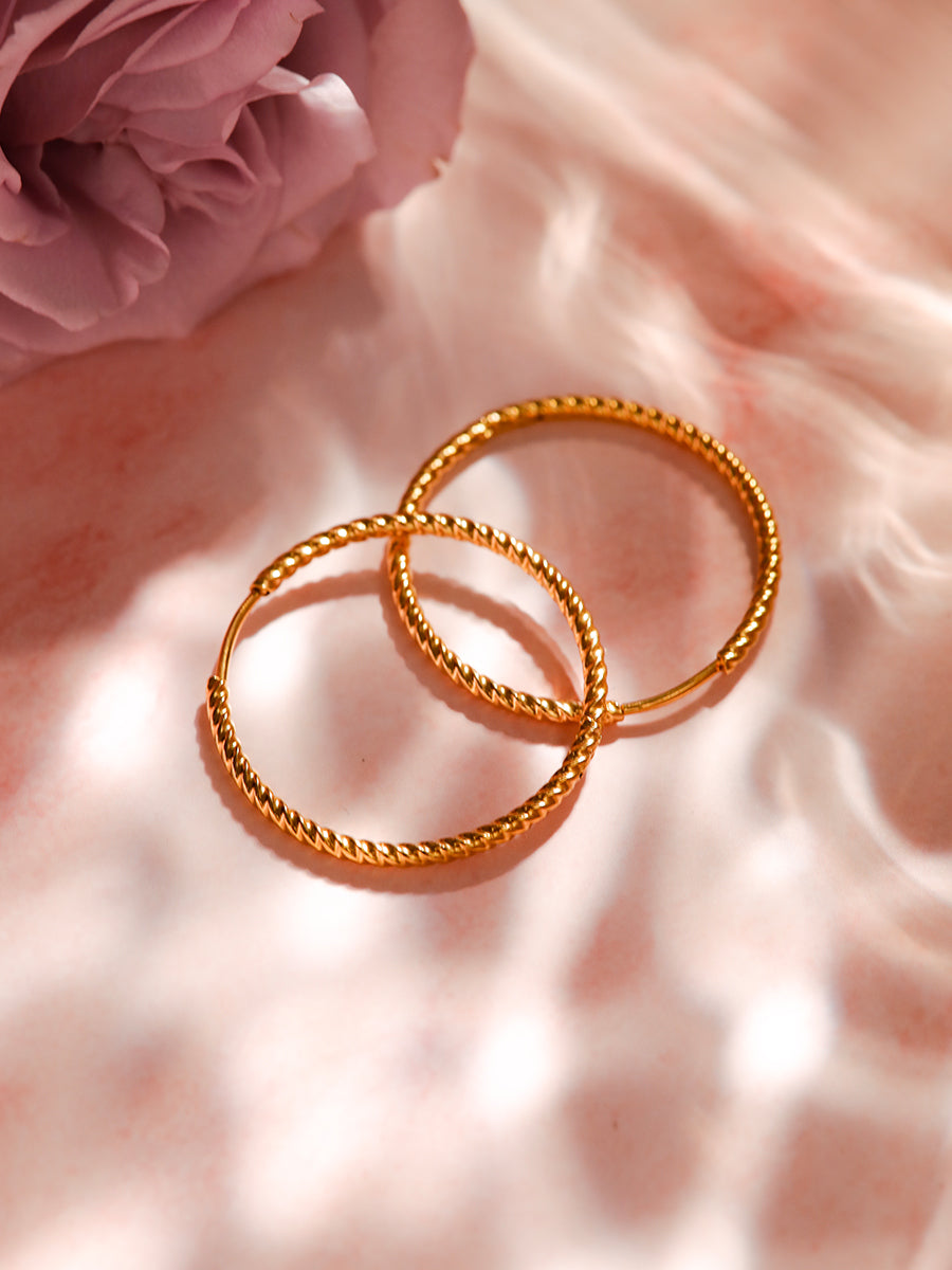 23mm Modern Twist Medium Ohrringe