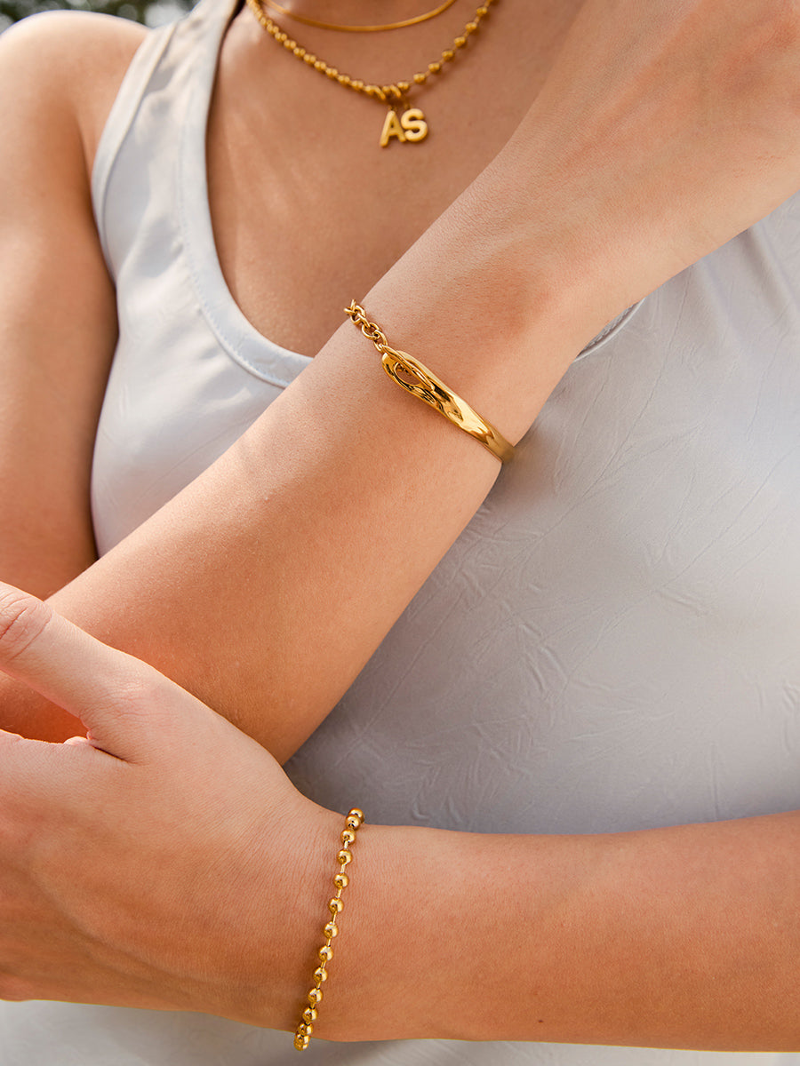 Timeless Elegance ARMBAND