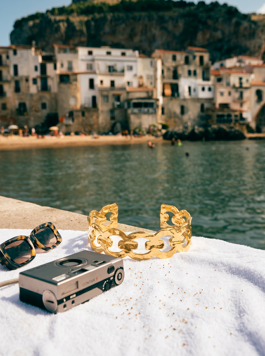 Modern Eternity Armcuff