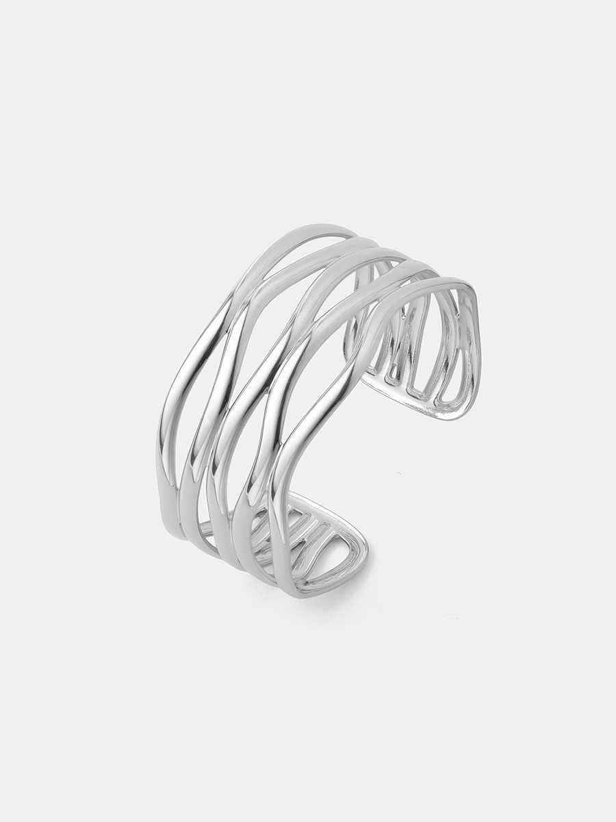 Crisscross Line Armcuff