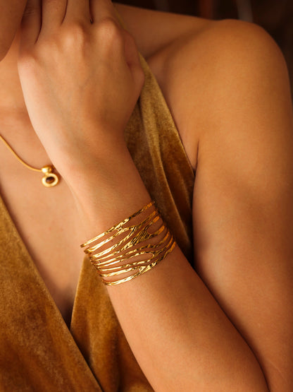 Interwoven Light Armcuff