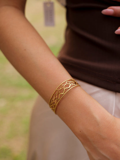 Boundless Harmony Armcuff