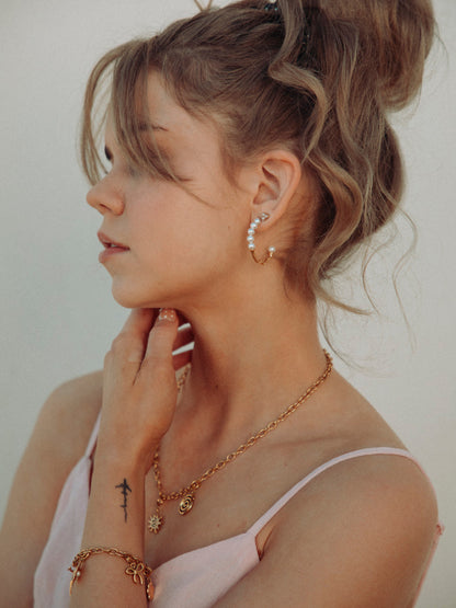 Elegant Connection ARMBAND