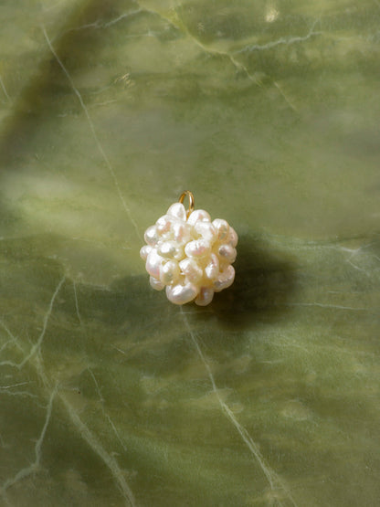 14mm Pearl Lullaby Ohrring-Charm