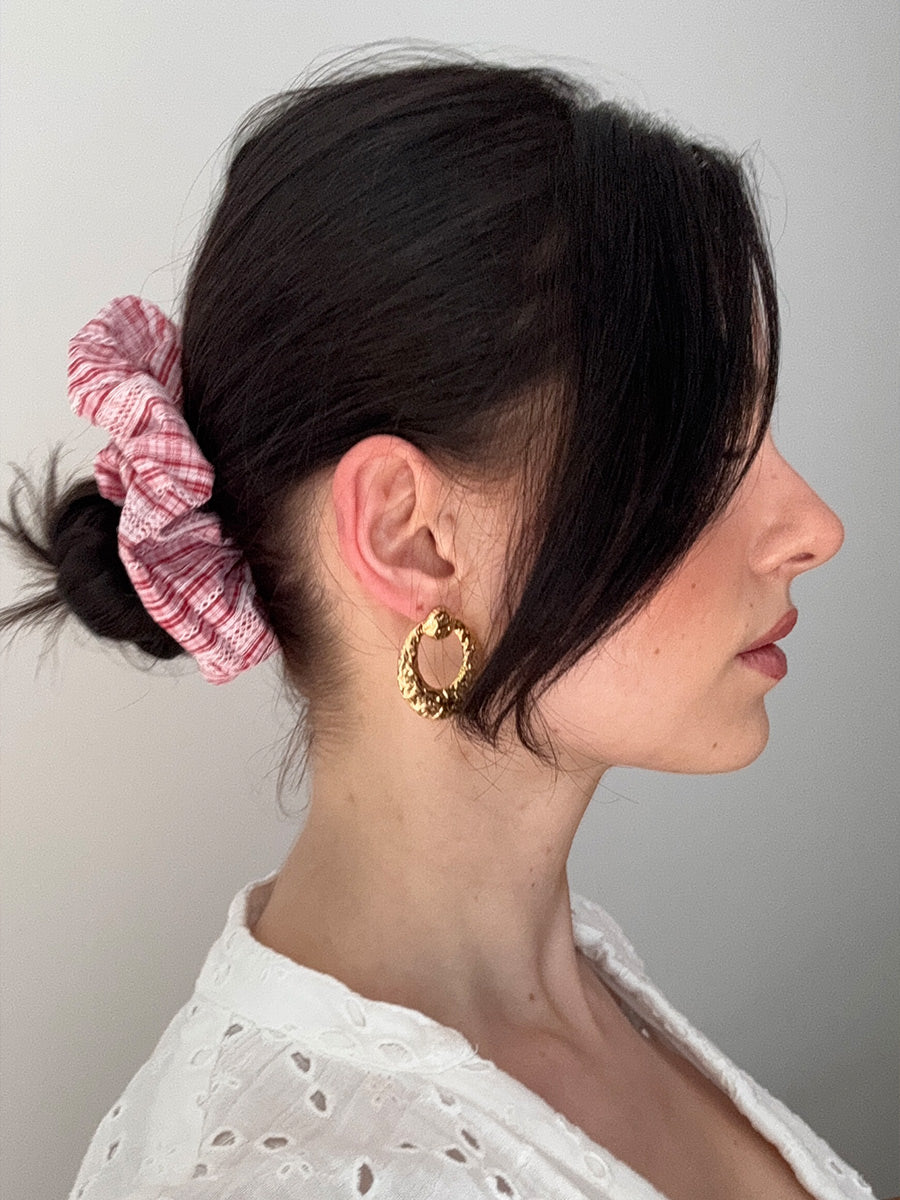 Sweet Lace Scrunchie