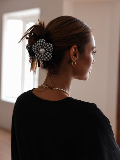 Pearl Floral Black Plaid Haarklammer