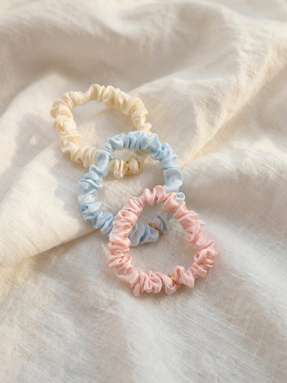 Blissful Pure Silk Scrunchie Cream Pink