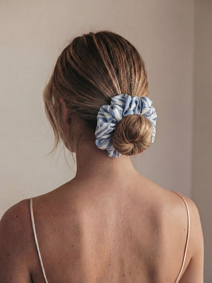Beachy Vibe Scrunchie Blue