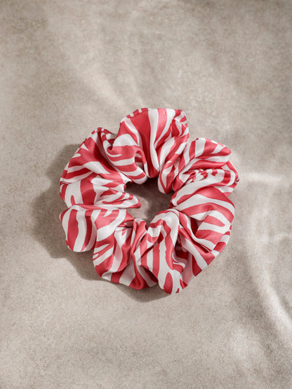 Beachy Vibe Scrunchie Red