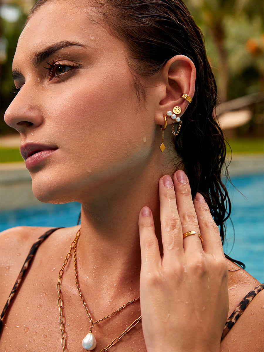 Flowing Grace Earcuff