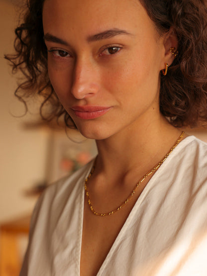 Graceful Wave Earcuff