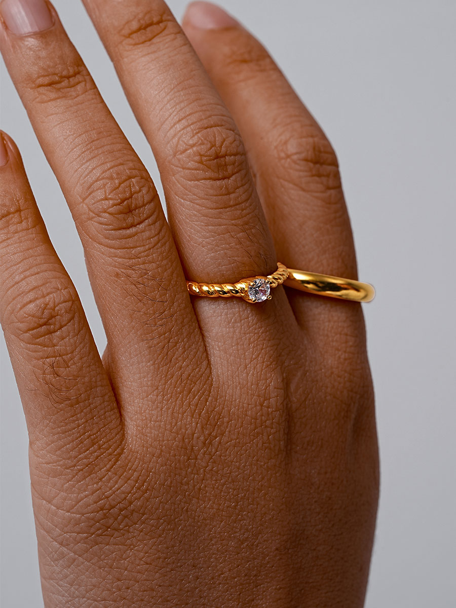 Unique One Ring
