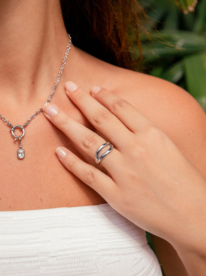Chic Wave Ring