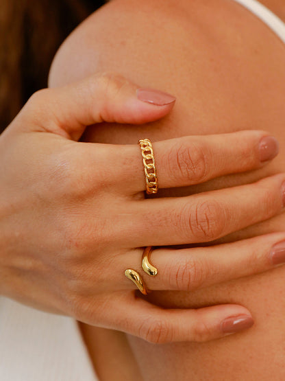 Twisted Knot Ring