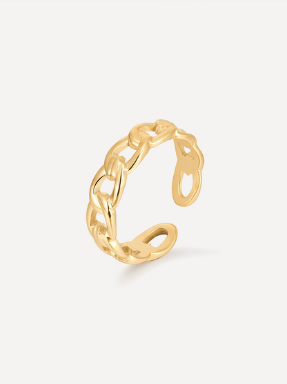 Twisted Knot Ring