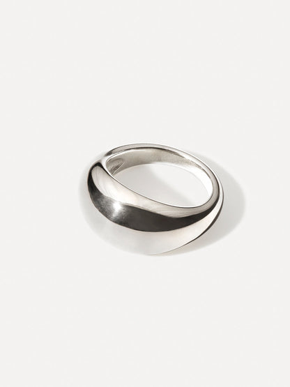 Graceful Dome Ring