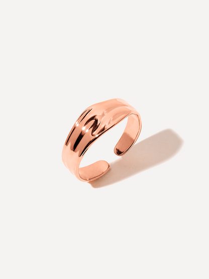 Flowing Grace Ring
