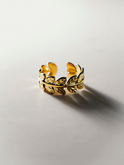 Fresh Leaf Ring