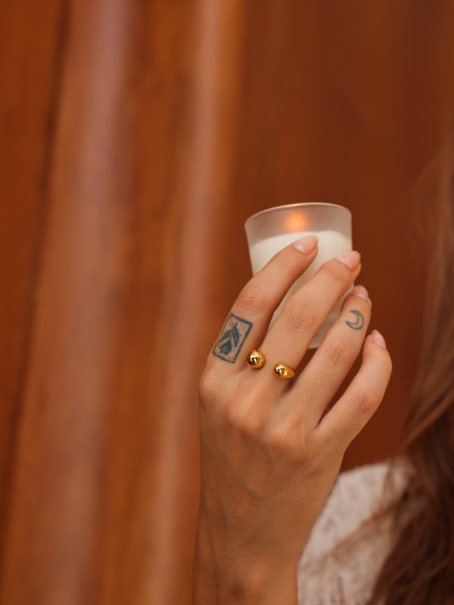 Metal Flow Ring