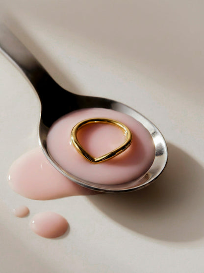 Minimal Beauty Ring