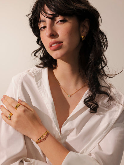 Stepwise Beauty Ring