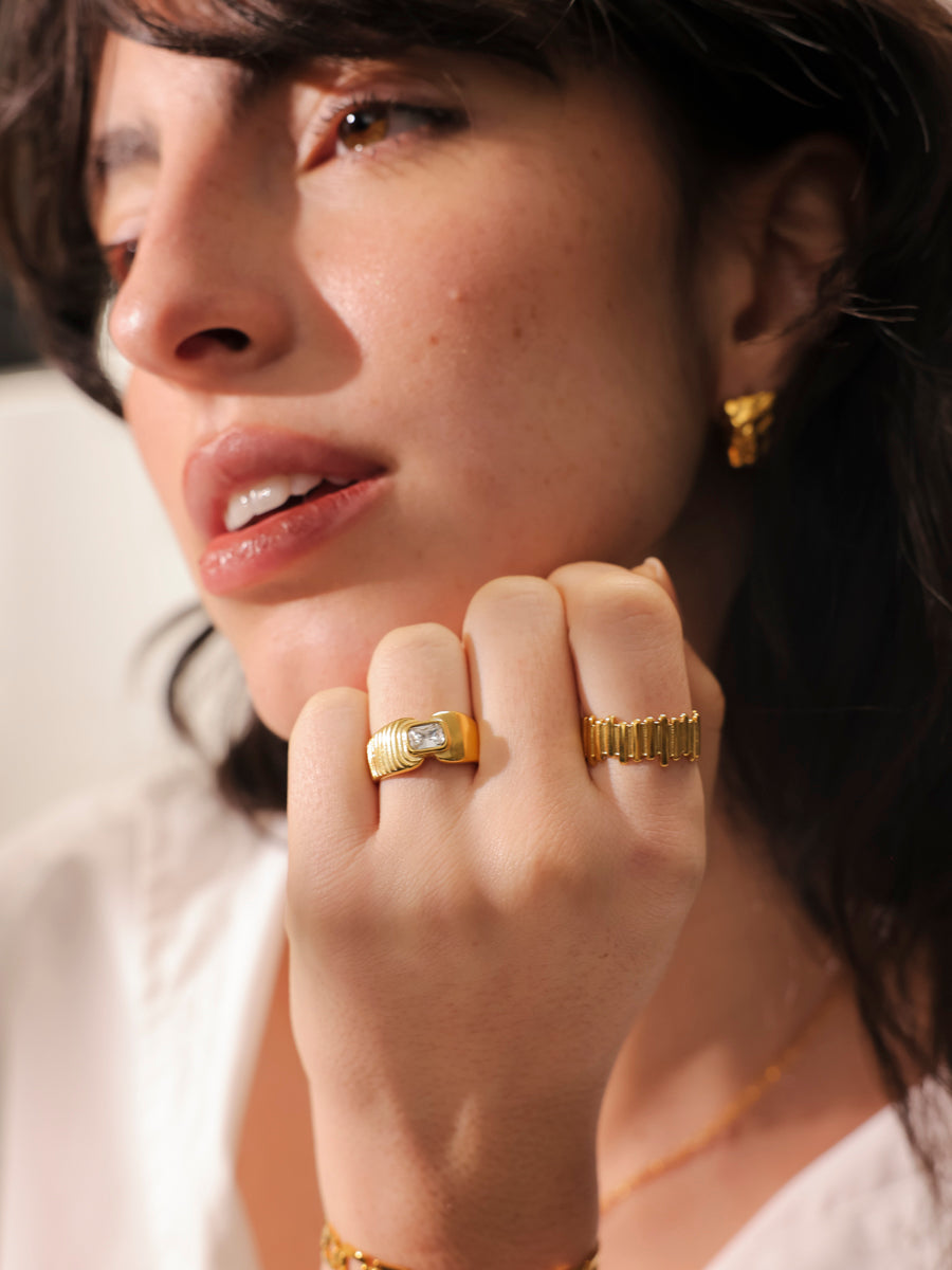 Stepwise Beauty Ring