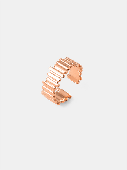 Stepwise Beauty Ring