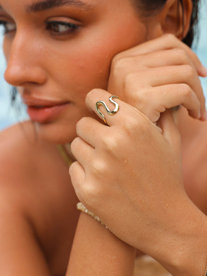 Twisted Elegance Ring