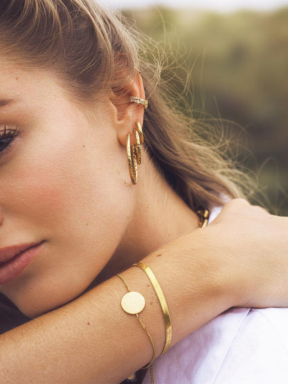 SIMPLICITY ARMBAND